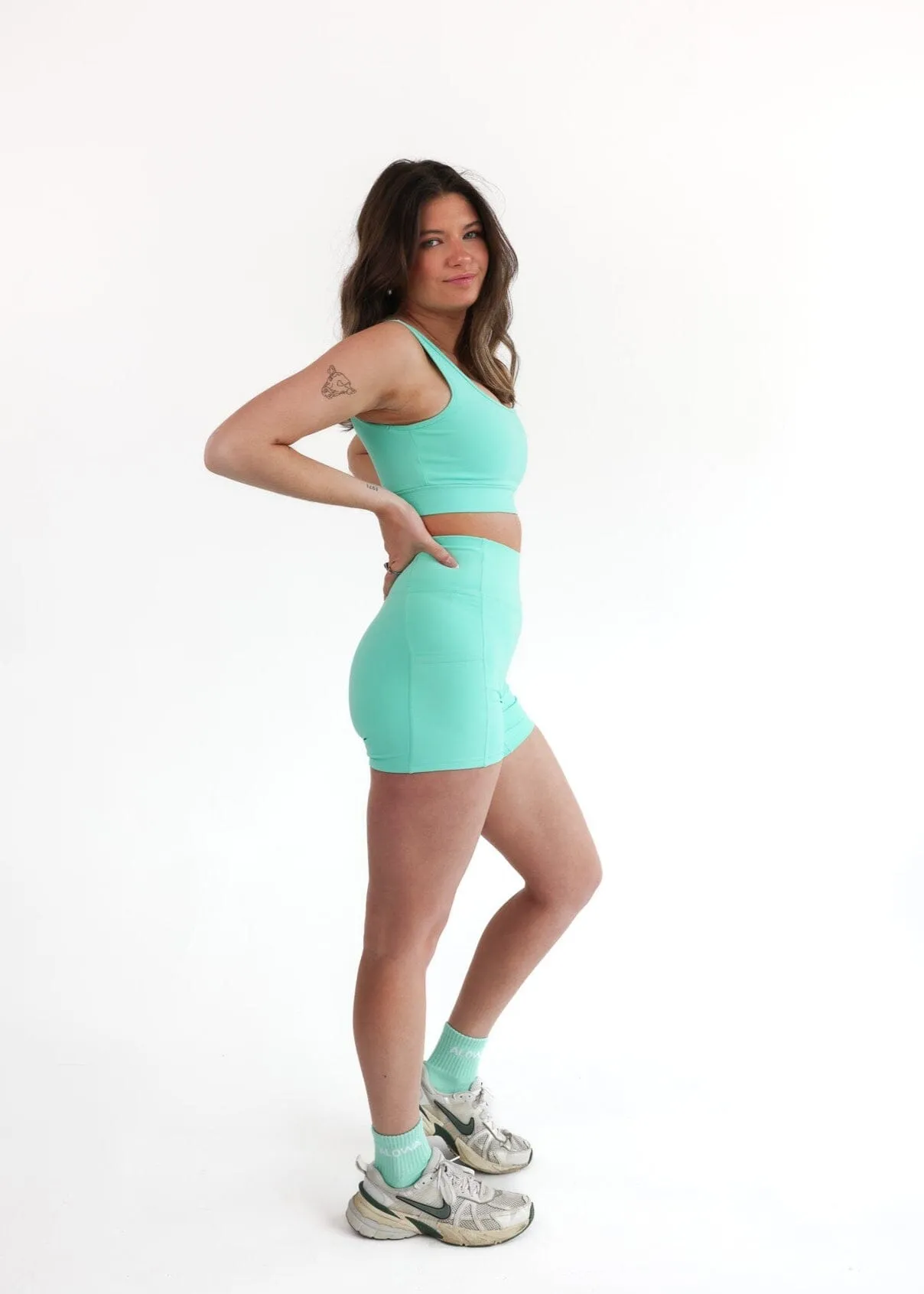 Kayli Biker with pockets 5" Turquoise Glow